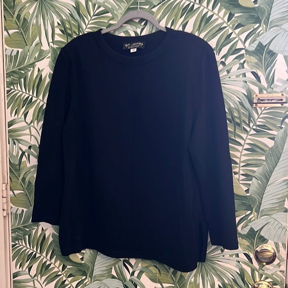St. John Sweater - Picture 1 of 5